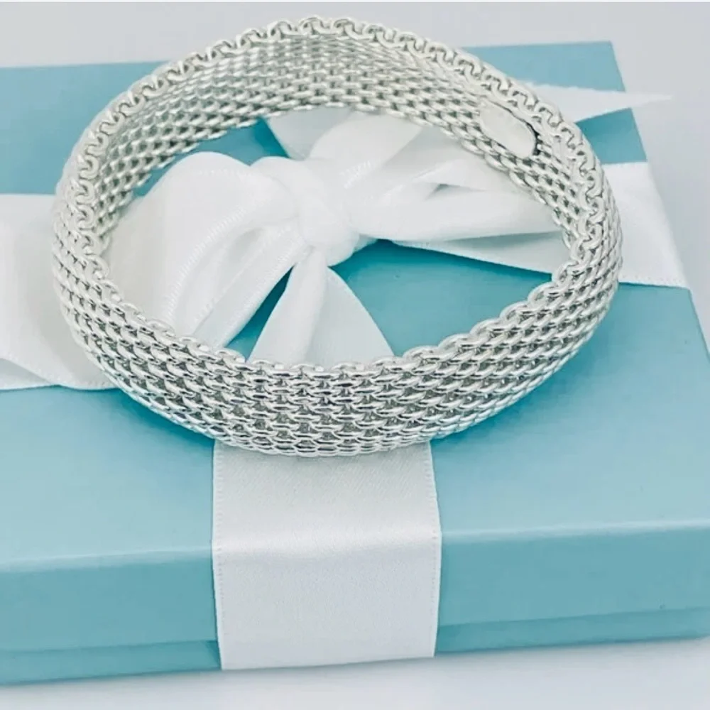 Vintage Tiffany & Co. Somerset Mesh Bangle Bracelet .925 Silver – 7.5” - Picture 4 of 8